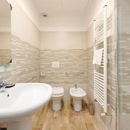 Renovated Apartment *